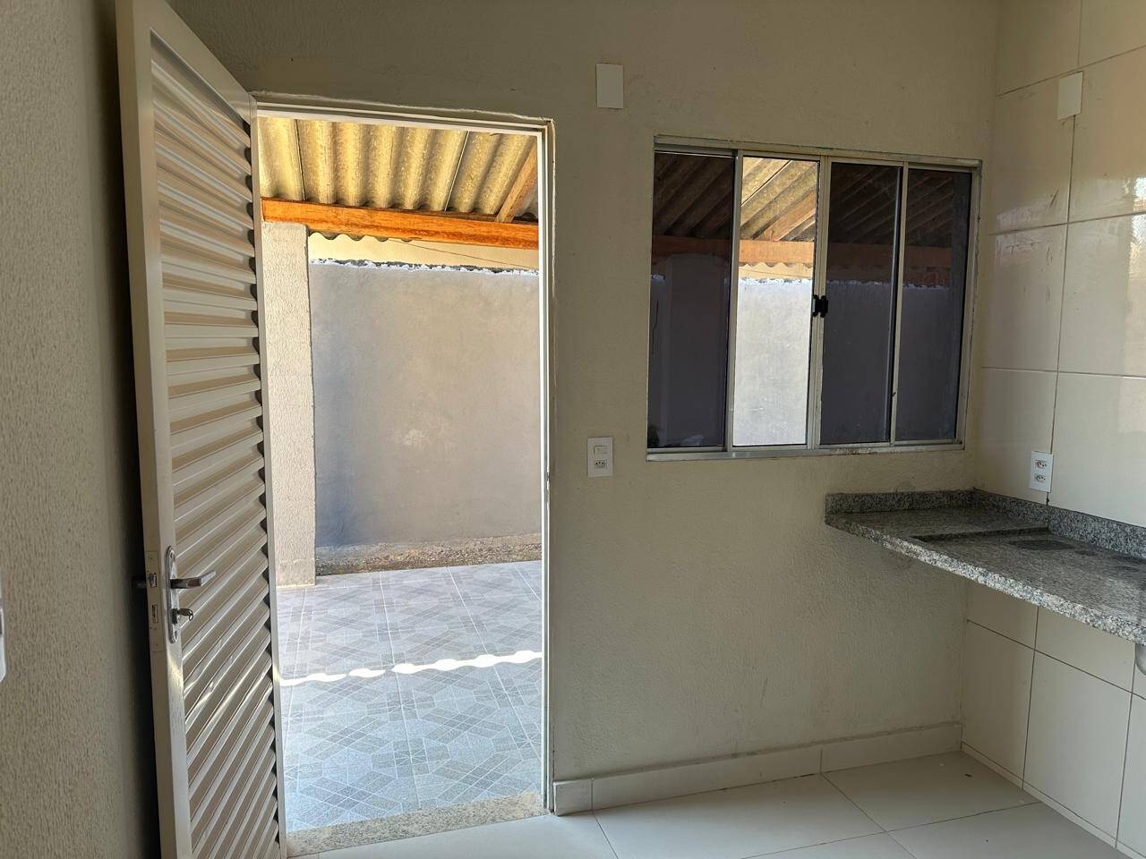 Casa, 2 quartos, 180 m² - Foto 18