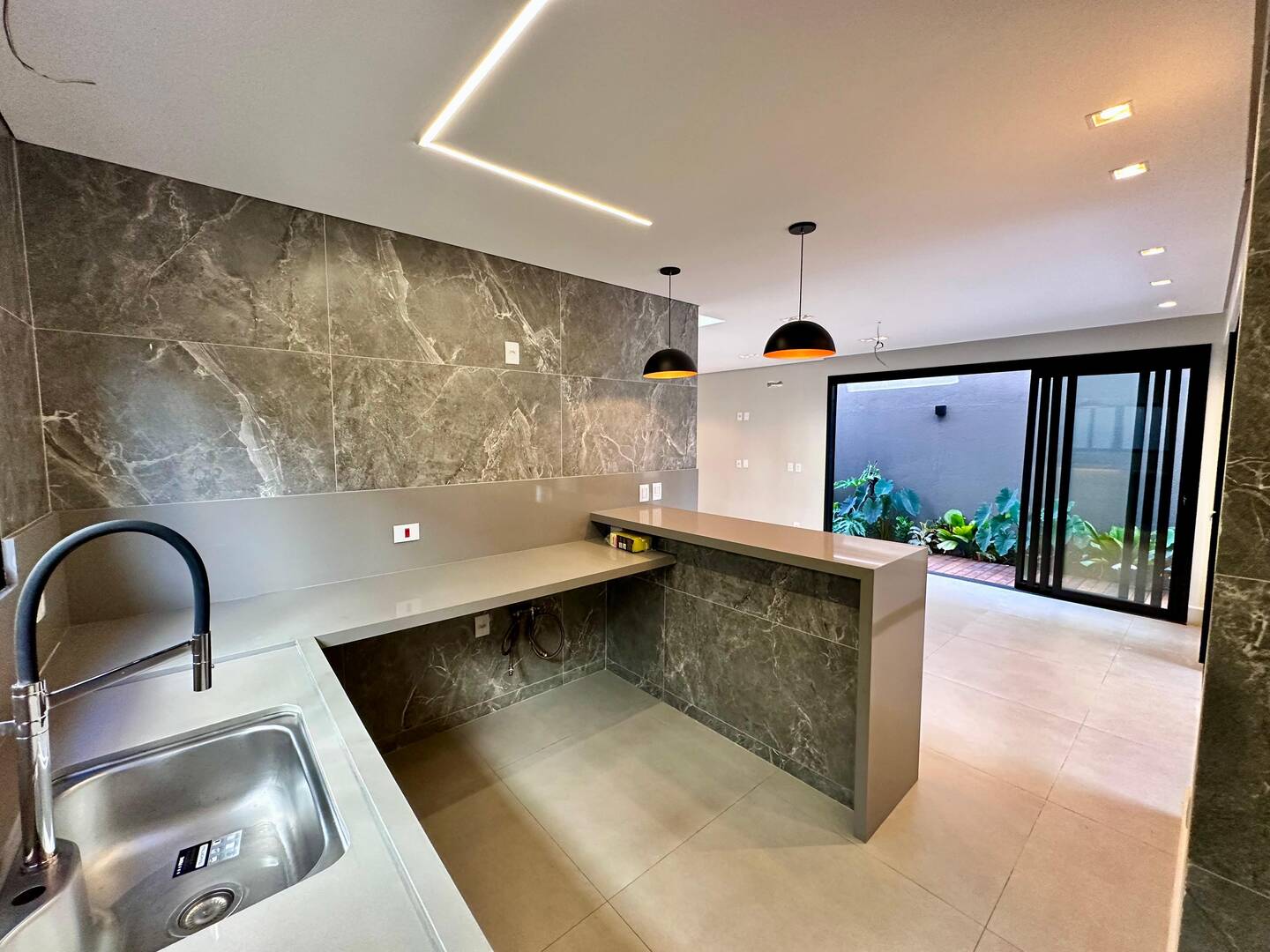 Casa, 5 quartos, 306 m² - Foto 9