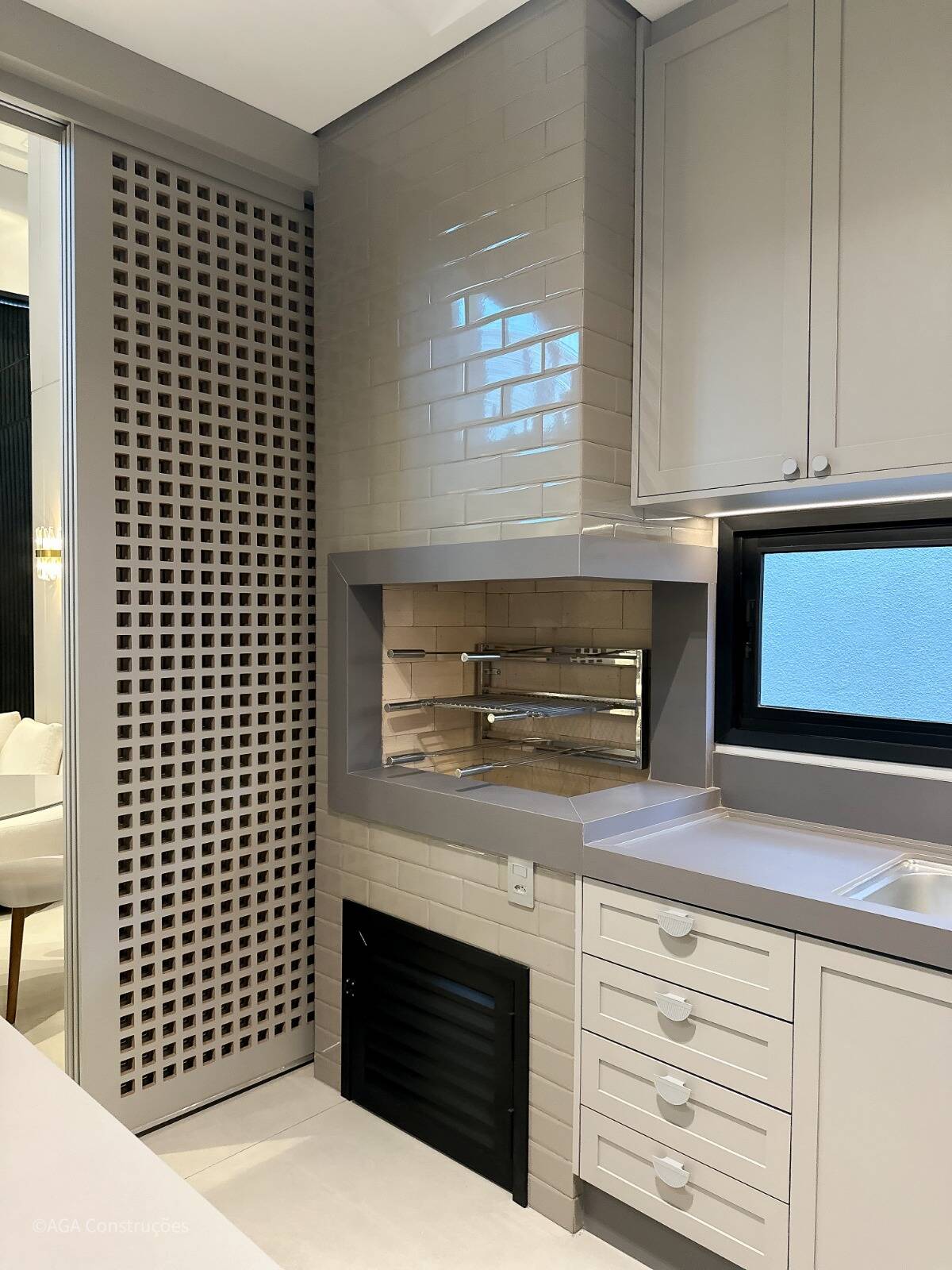 Sobrado, 3 quartos, 206 m² - Foto 2