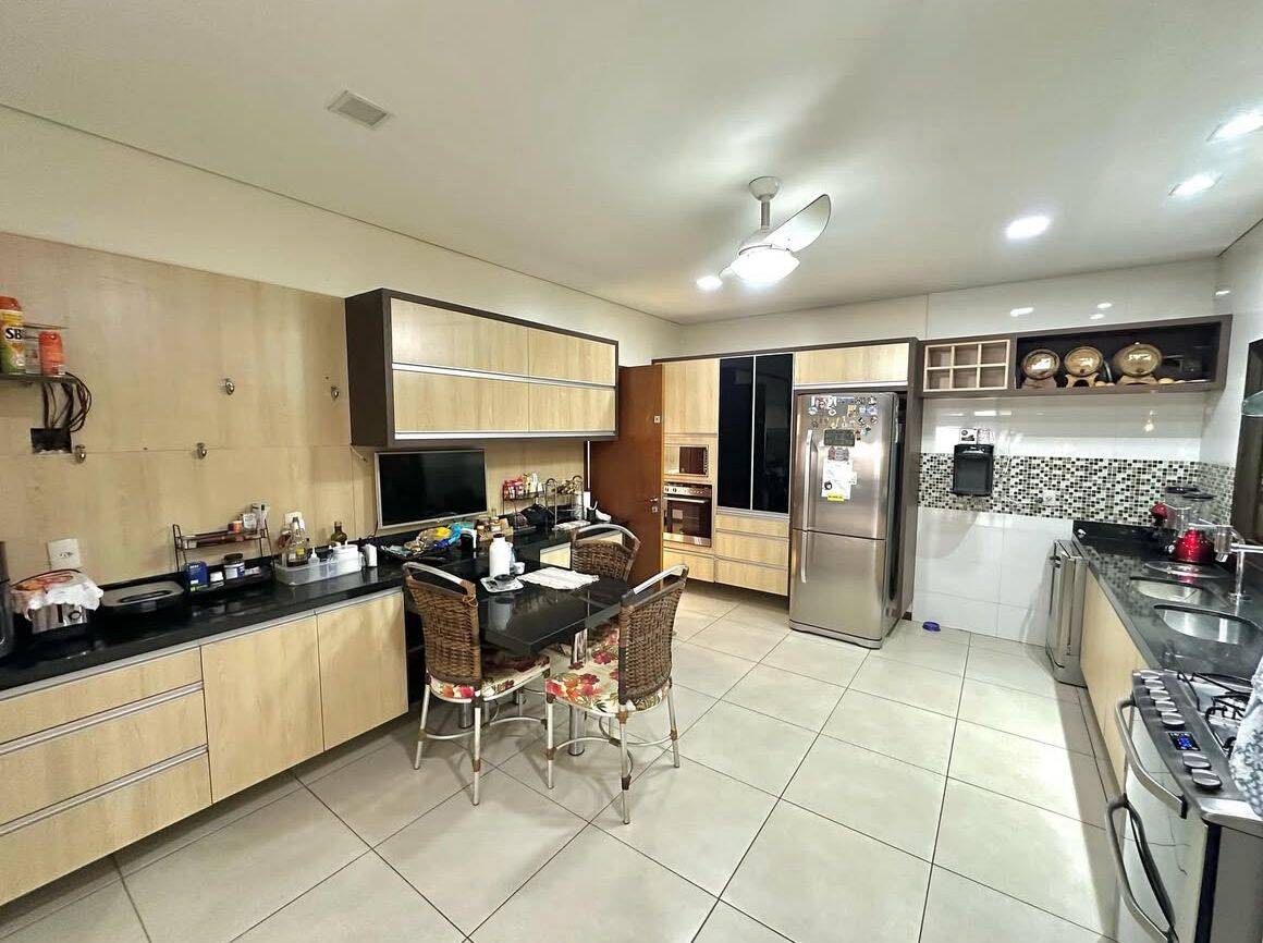 Sobrado, 4 quartos, 350 m² - Foto 5