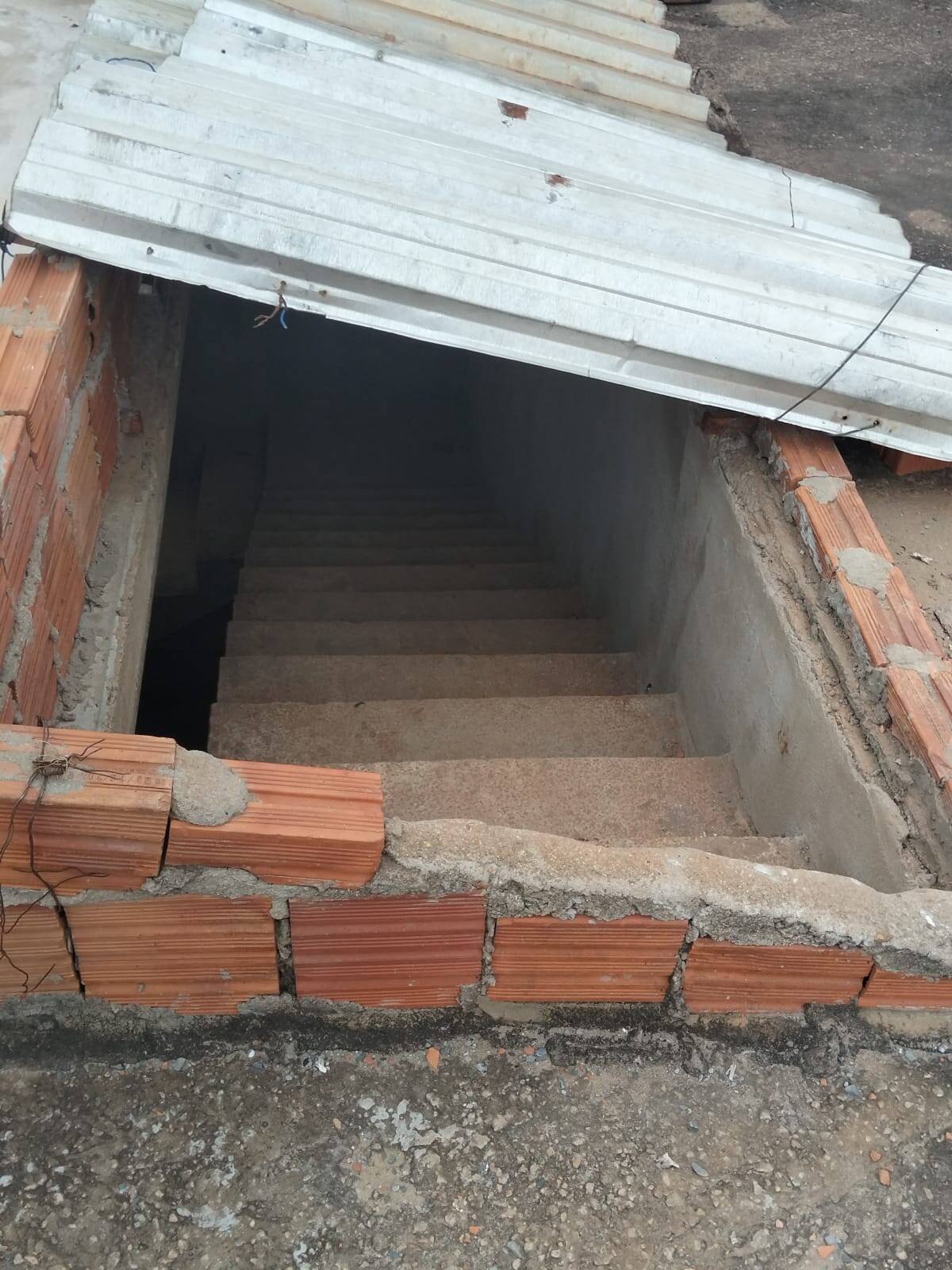 Casa, 1 quarto, 250 m² - Foto 8