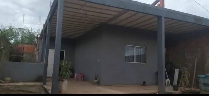 Casa, 1 quarto, 250 m² - Foto 2