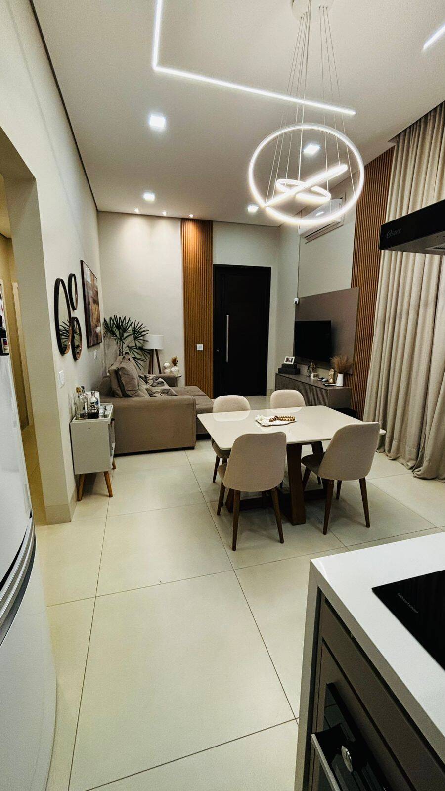 Casa, 3 quartos, 143 m² - Foto 2