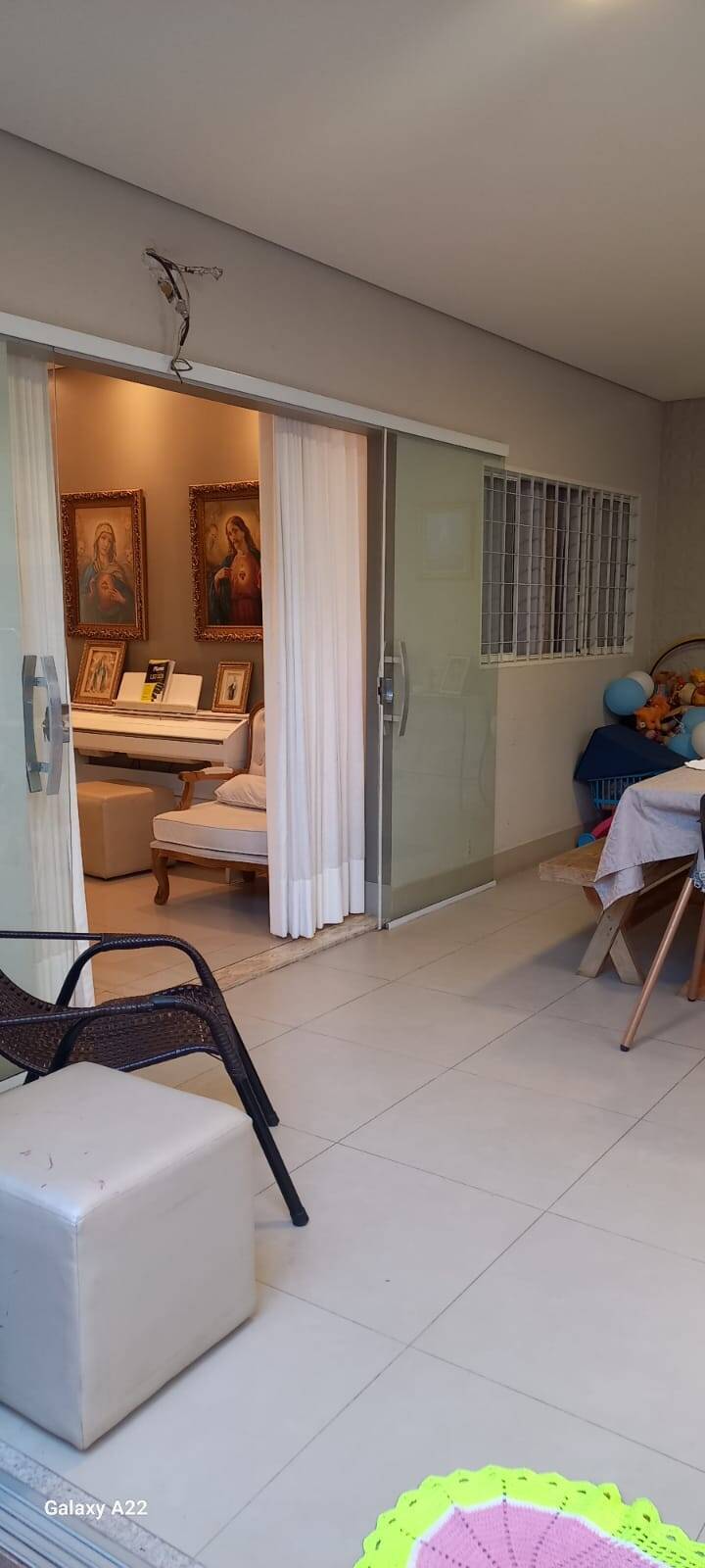 Casa, 4 quartos, 200 m² - Foto 11