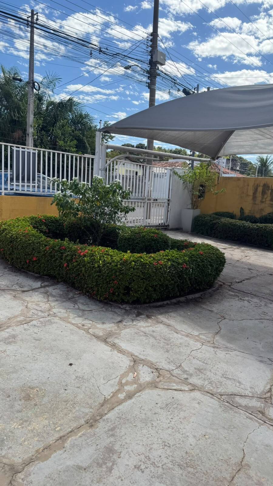 Casa, 6 quartos, 200 m² - Foto 1