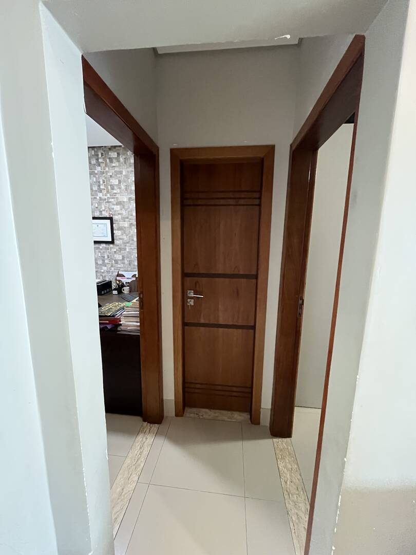 Casa, 4 quartos, 190 m² - Foto 9