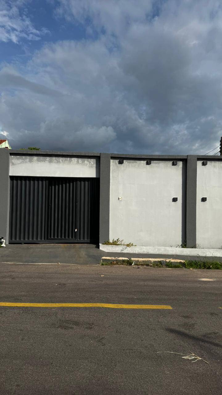 Casa, 3 quartos, 180 m² - Foto 1
