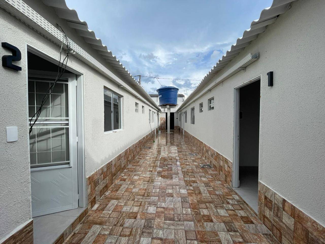 Casa, 6 quartos, 120 m² - Foto 1