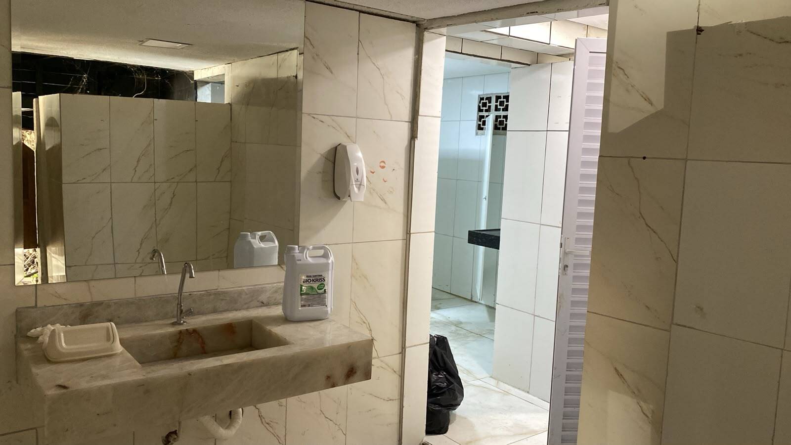 Prédio Inteiro, 200 m² - Foto 4