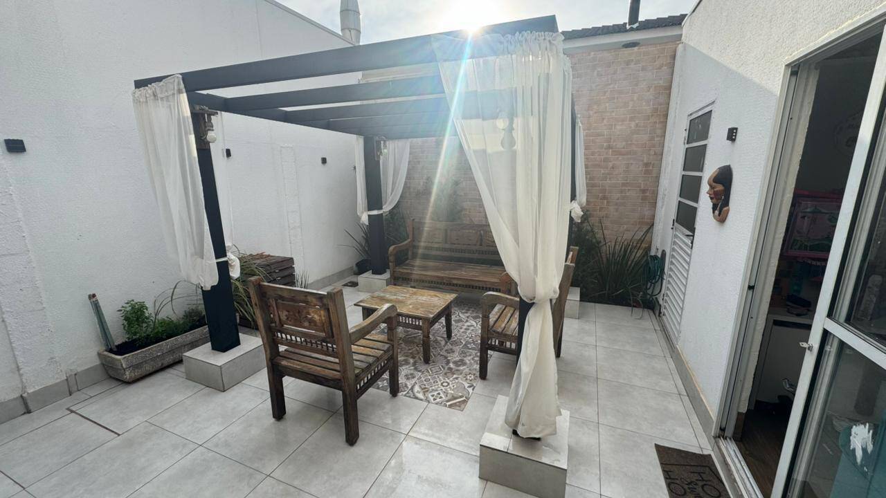 Casa, 4 quartos, 195 m² - Foto 4
