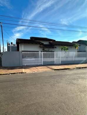 Casa, 3 quartos, 113 m² - Foto 1