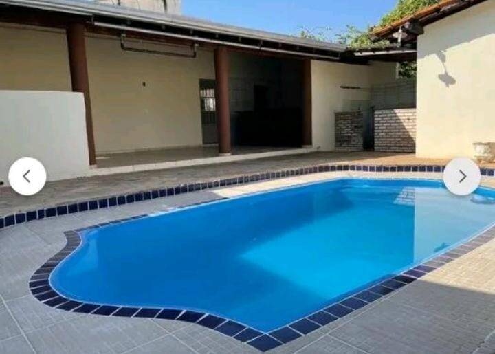 Casa, 5 quartos, 230 m² - Foto 2