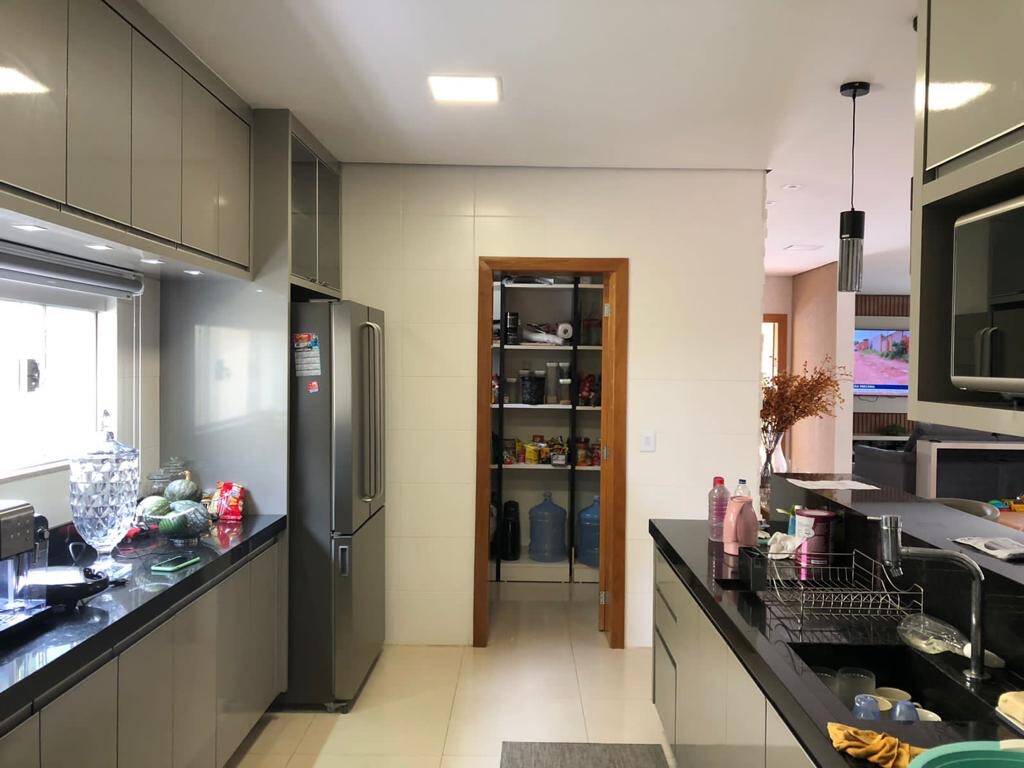 Sobrado, 3 quartos, 280 m² - Foto 3
