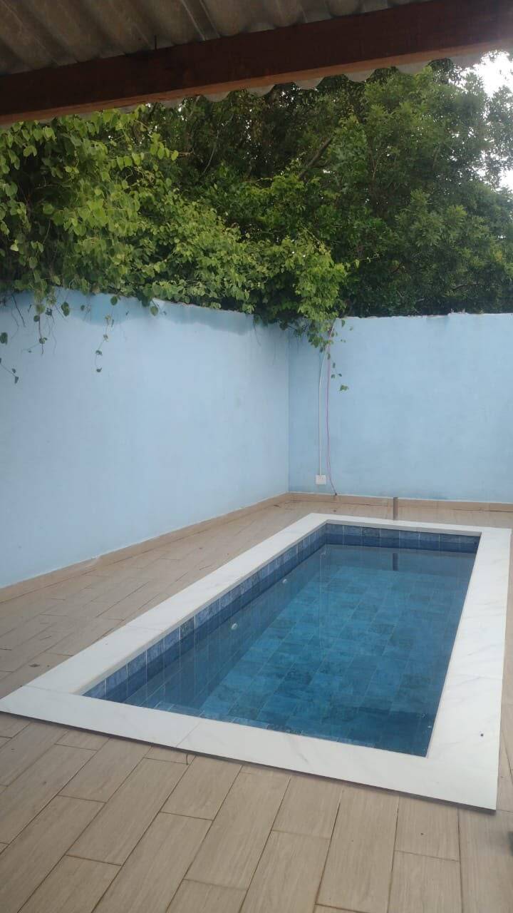 Casa, 2 quartos, 72 m² - Foto 1