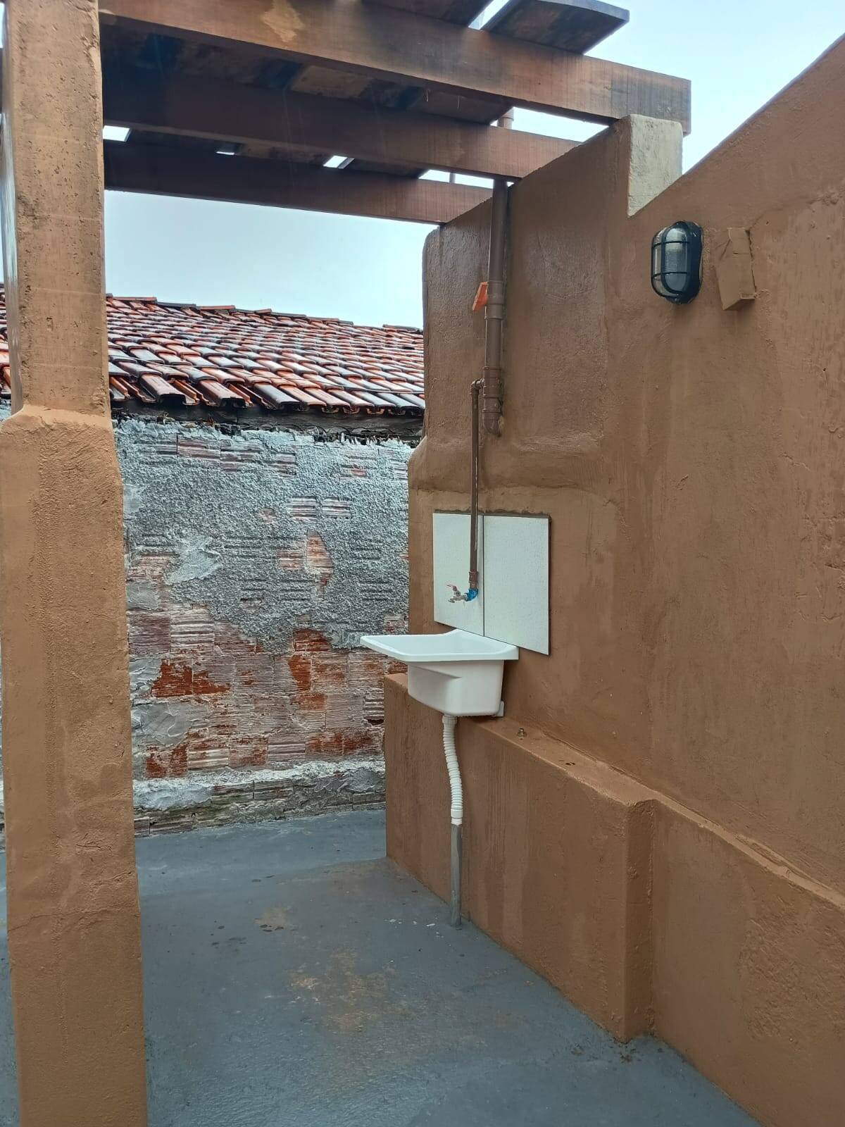 Casa, 1 quarto, 47 m² - Foto 2
