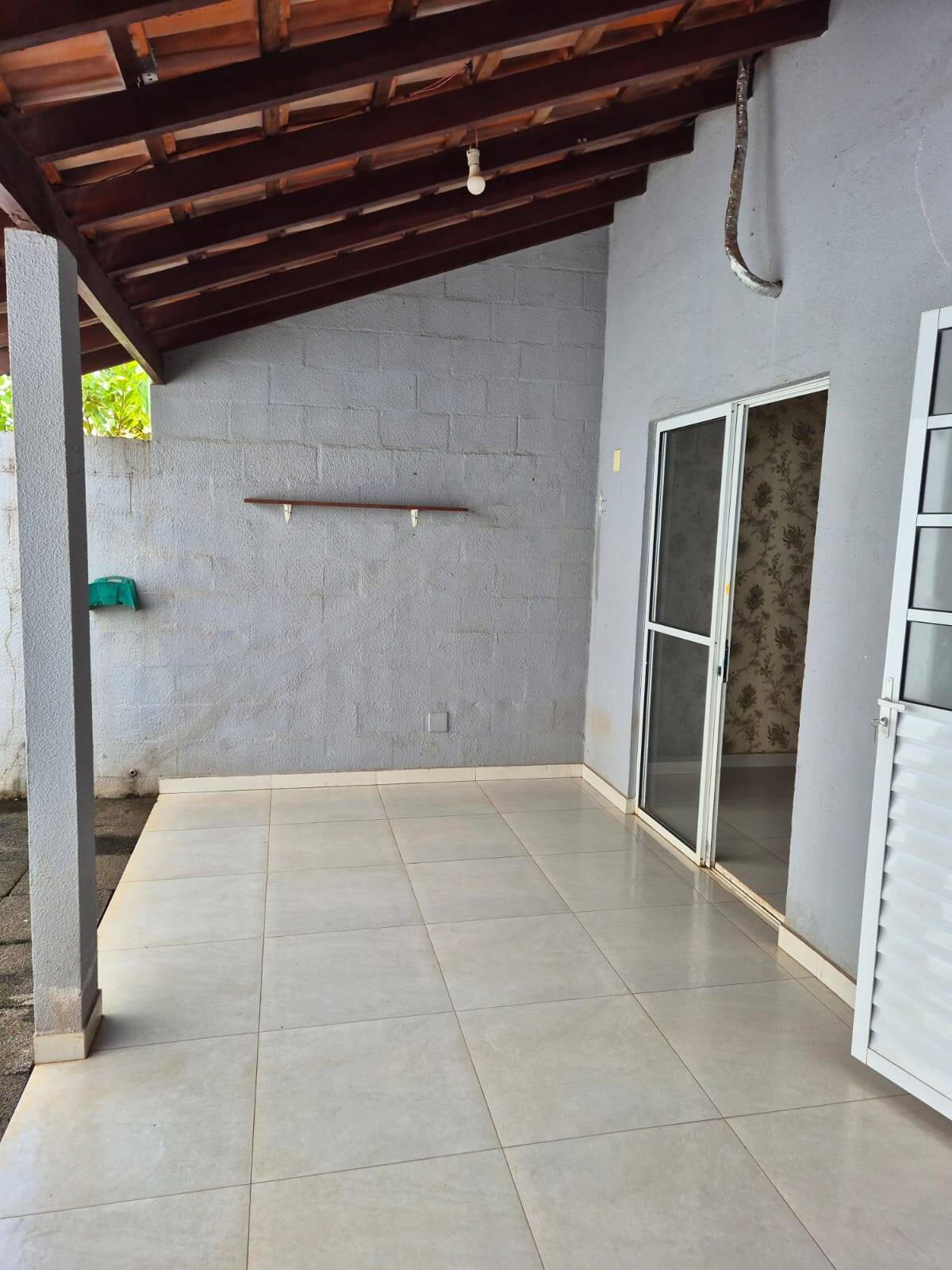 Casa, 2 quartos, 80 m² - Foto 1