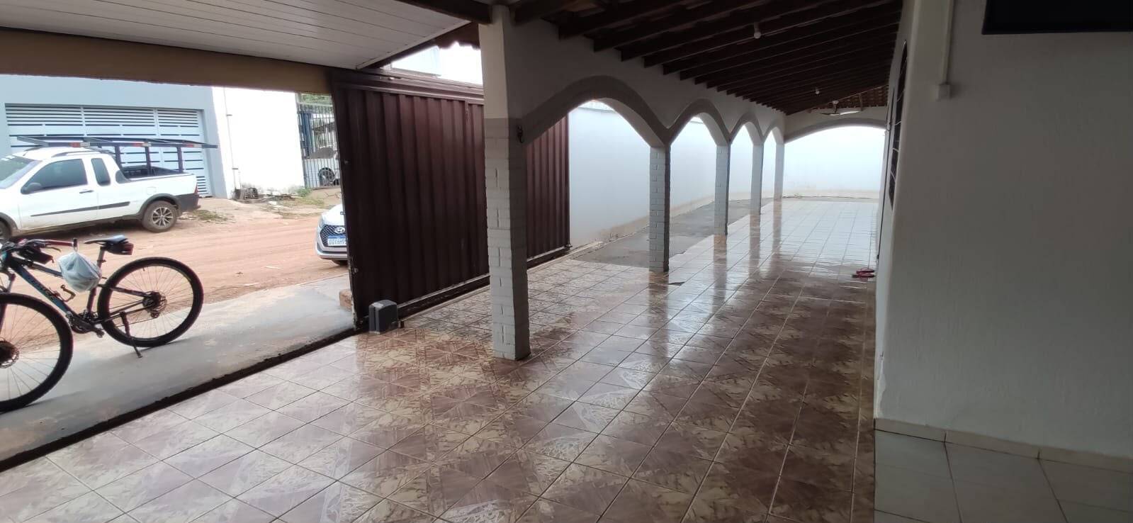 Casa, 3 quartos, 228 m² - Foto 4
