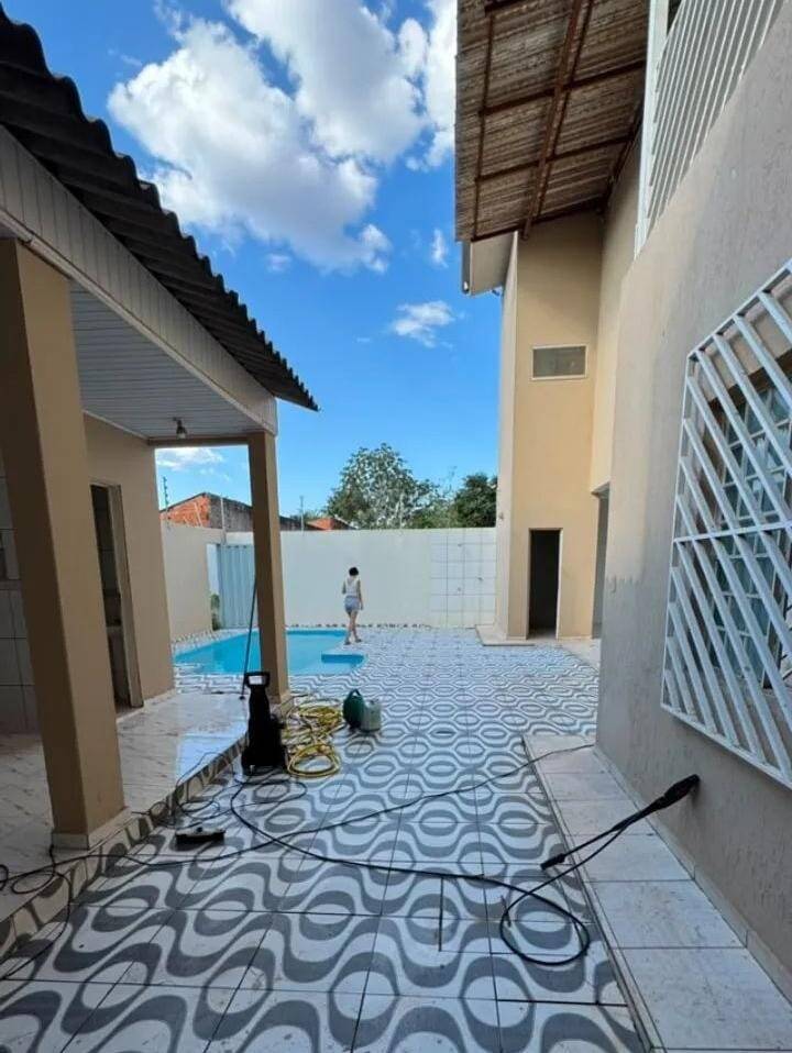 Casa, 3 quartos, 200 m² - Foto 1