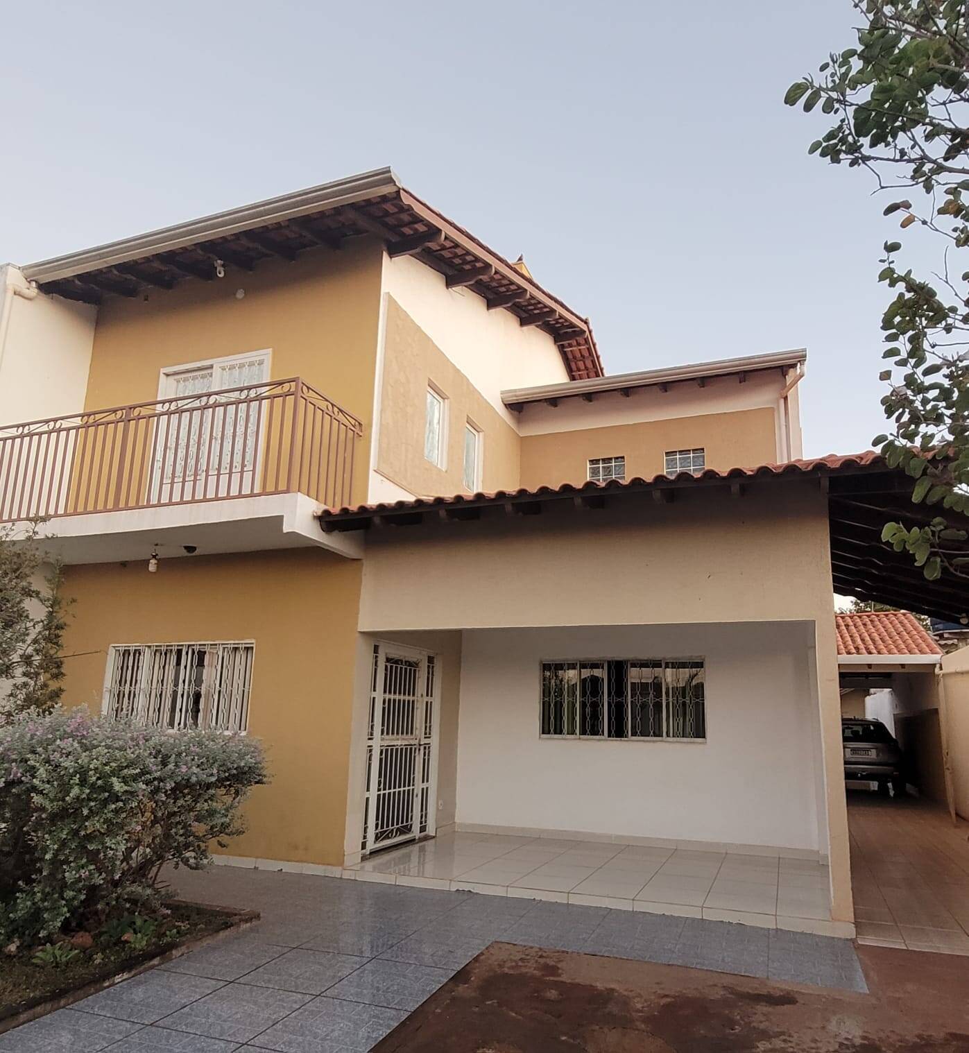 Sobrado, 3 quartos, 182 m² - Foto 1