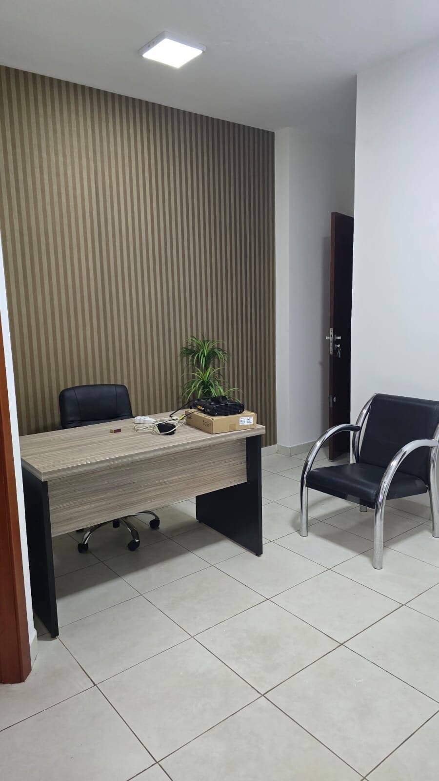 Sala-Conjunto, 40 m² - Foto 1