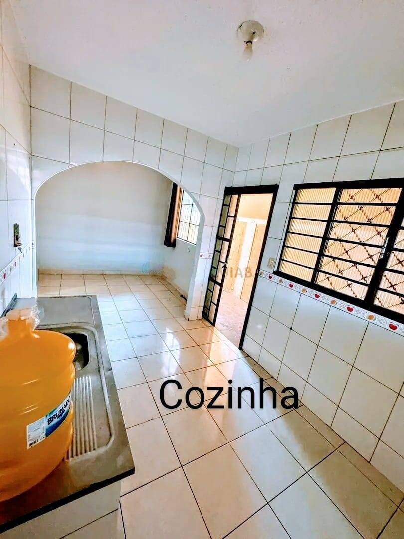 Casa, 2 quartos, 180 m² - Foto 4