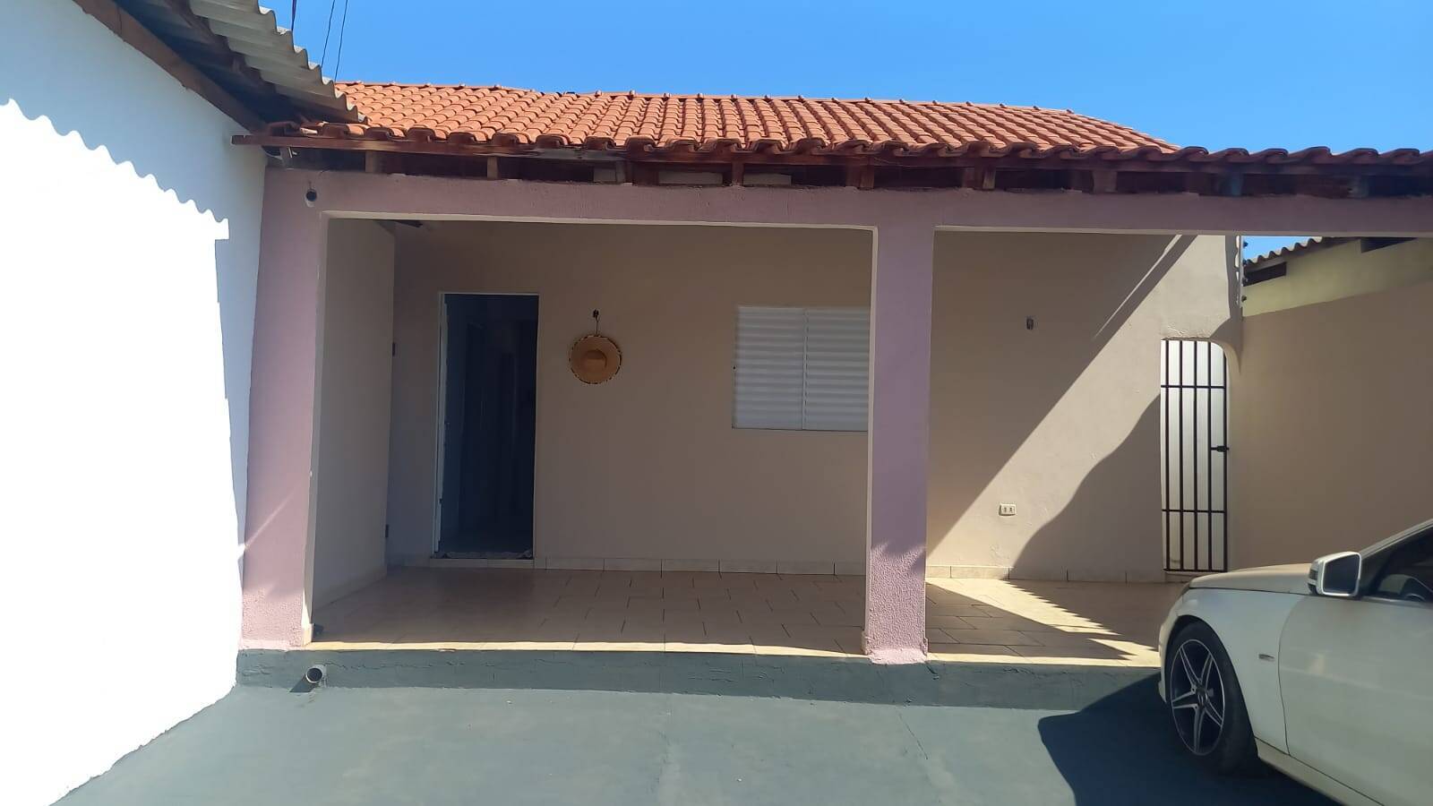 Casa, 2 quartos, 63 m² - Foto 1