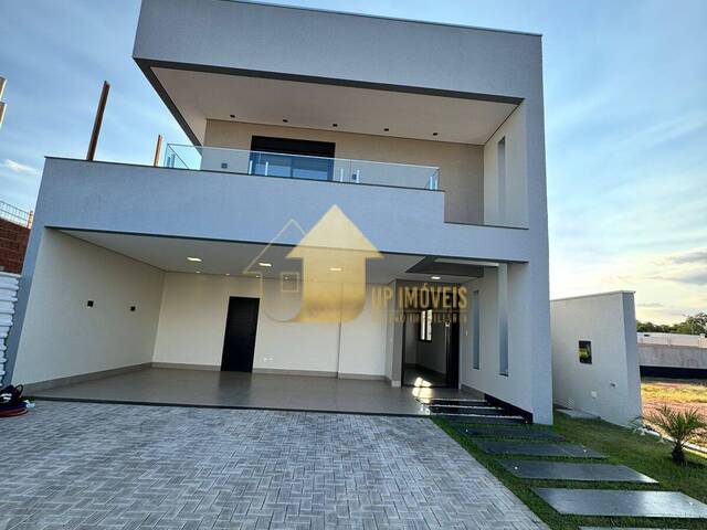 Venda em Condomínio Belvedere - Cuiabá