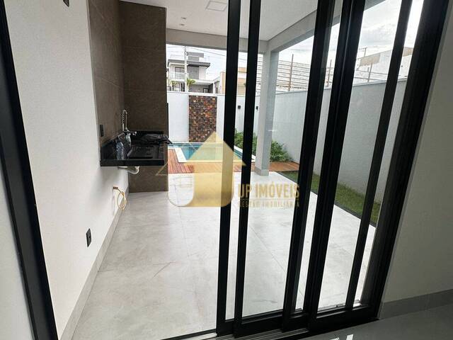 Venda em Jardim Imperial II - Cuiabá