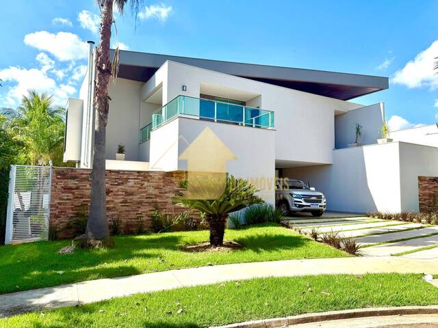 Venda em Condomínio Belvedere - Cuiabá