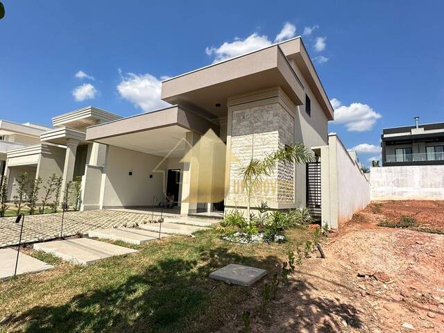 Venda em Condomínio Belvedere - Cuiabá