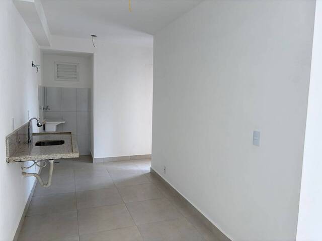 Apartamento para Venda em Cuiabá - 5