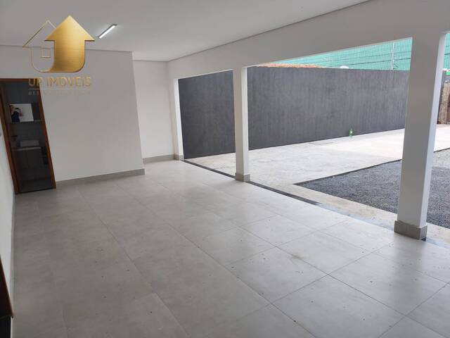Casa para Venda em Cuiabá - 2