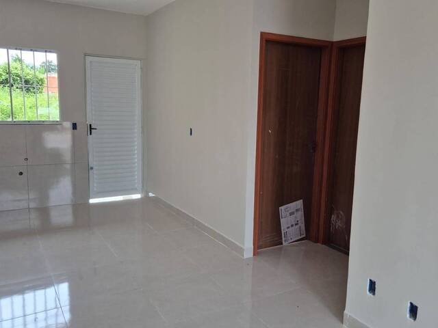 Casa para Venda em Cuiabá - 5