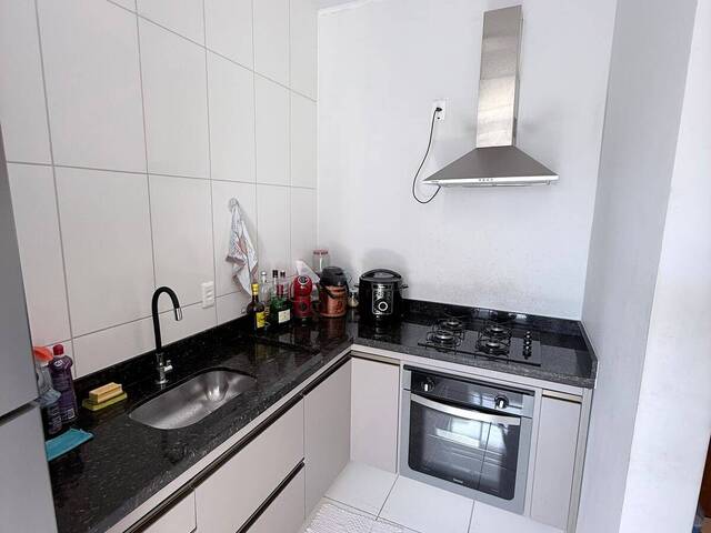 Apartamento para Venda em Cuiabá - 2