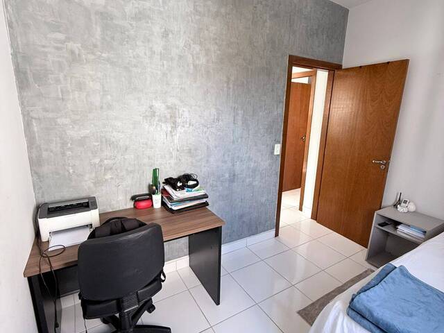 Apartamento para Venda em Cuiabá - 4