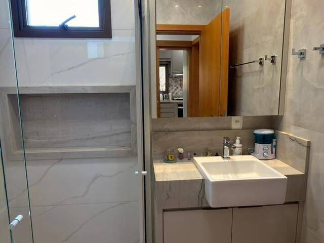 Casa em condomínio para Venda em Cuiabá - 2