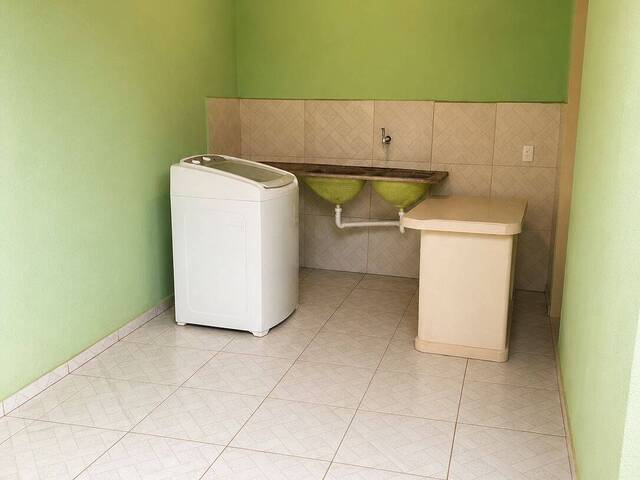 Casa para Venda em Várzea Grande - 5