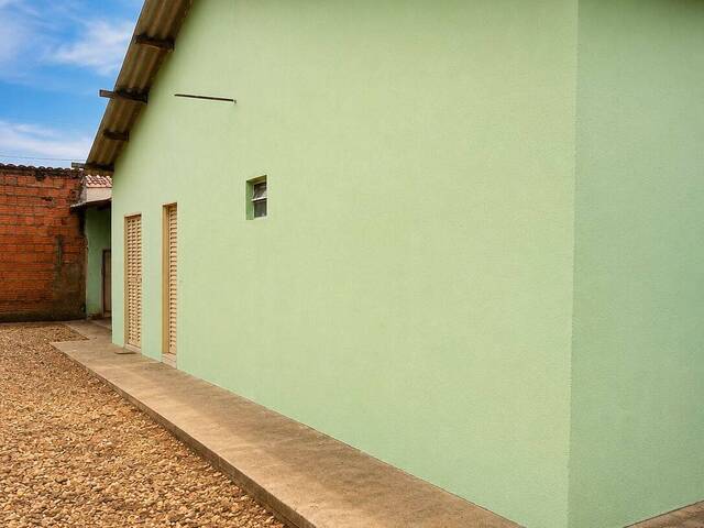 Casa para Venda em Várzea Grande - 2