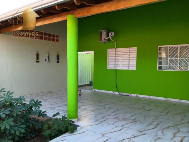 Casa para Venda em Várzea Grande - 5