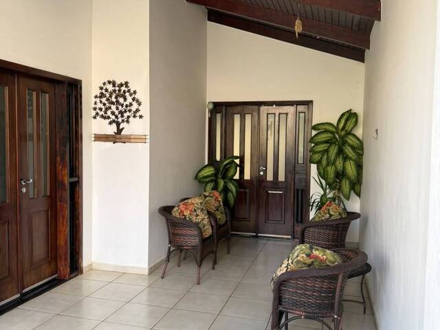 Casa em condomínio para Venda em Cuiabá - 2