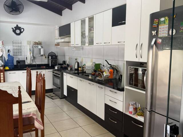 Casa em condomínio para Venda em Cuiabá - 4