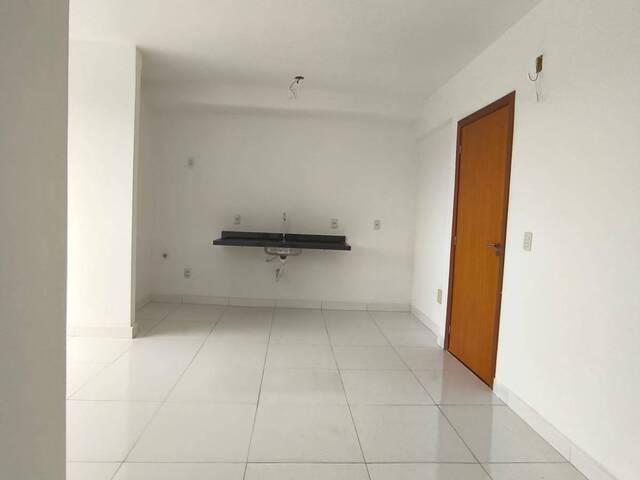 Apartamento para Venda em Cuiabá - 5