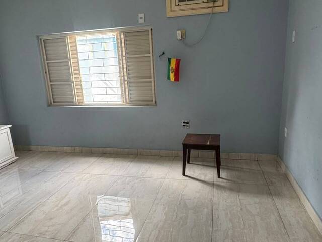Casa para Venda em Cuiabá - 2