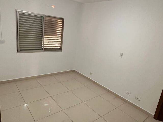 Apartamento para Venda em Cuiabá - 4