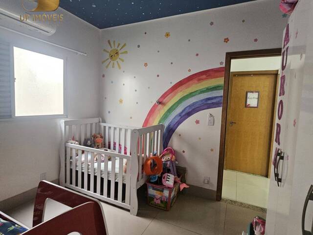 Casa para Venda em Cuiabá - 3