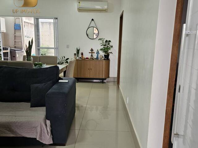 Venda em Condomínio Residencial Sicília Residence - Cuiabá