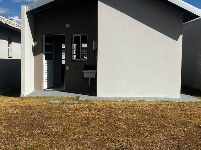 #Ca174 - Casa em condomínio para Locação em Cuiabá - MT