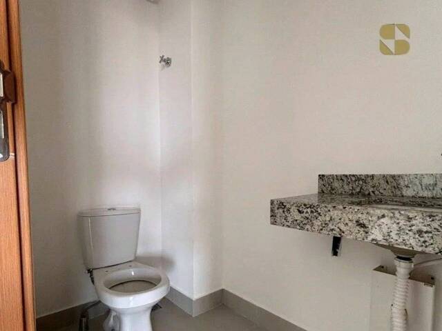 Apartamento para Venda em Cuiabá - 4