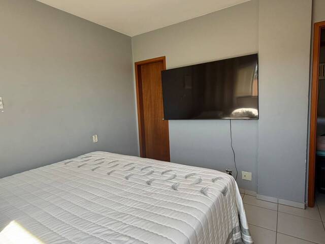 Apartamento para Venda em Cuiabá - 4