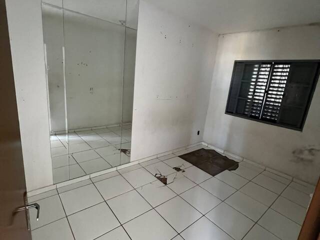 Apartamento para Venda em Várzea Grande - 5